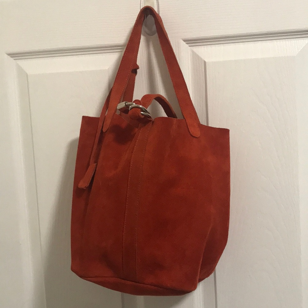NWOT Pumpkin Color Raw Leather Bucket Shoulder Bag!!